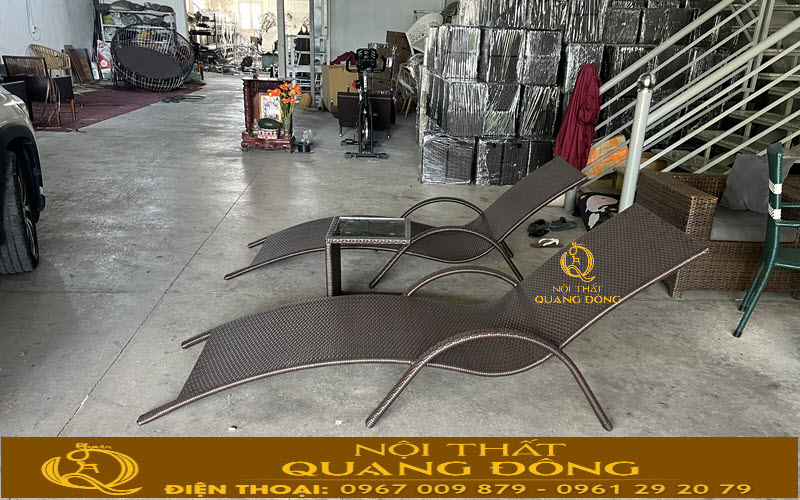 Ghế hồ bơi giả mây QD-1282 được ghi hình tại xưởng Nội thất Quang Đông