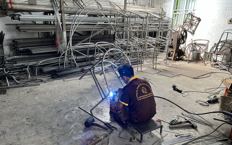 Bàn ghế cà phê mây nhựa có độ bền vượt trội