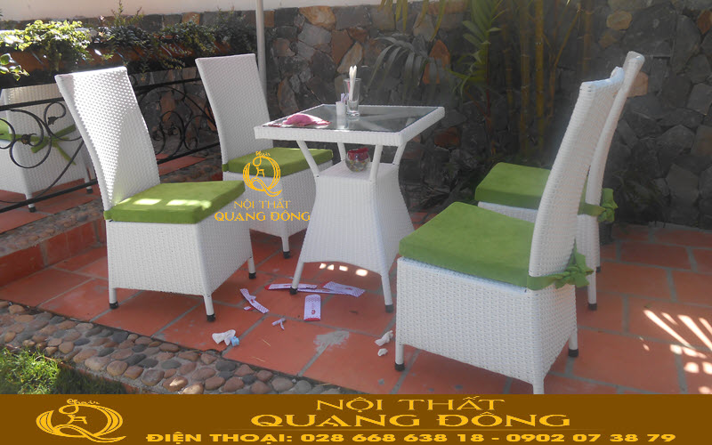 Bàn ghế giả mây QD-209 gam màu trắng tinh khiết kết hợp nệm màu xanh cốm