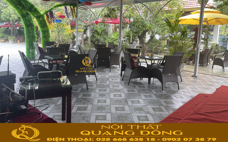 bàn ghế dành cho quán cà phê sân vườn bền đẹp